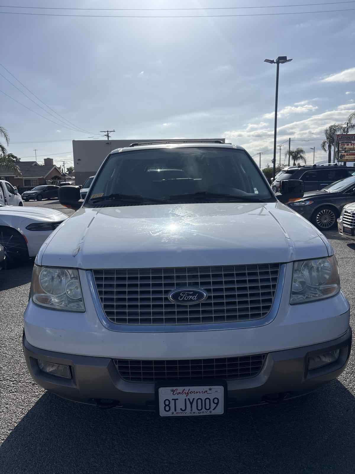 Used 2004 Ford Expedition Eddie Bauer AWD/4WD image 5