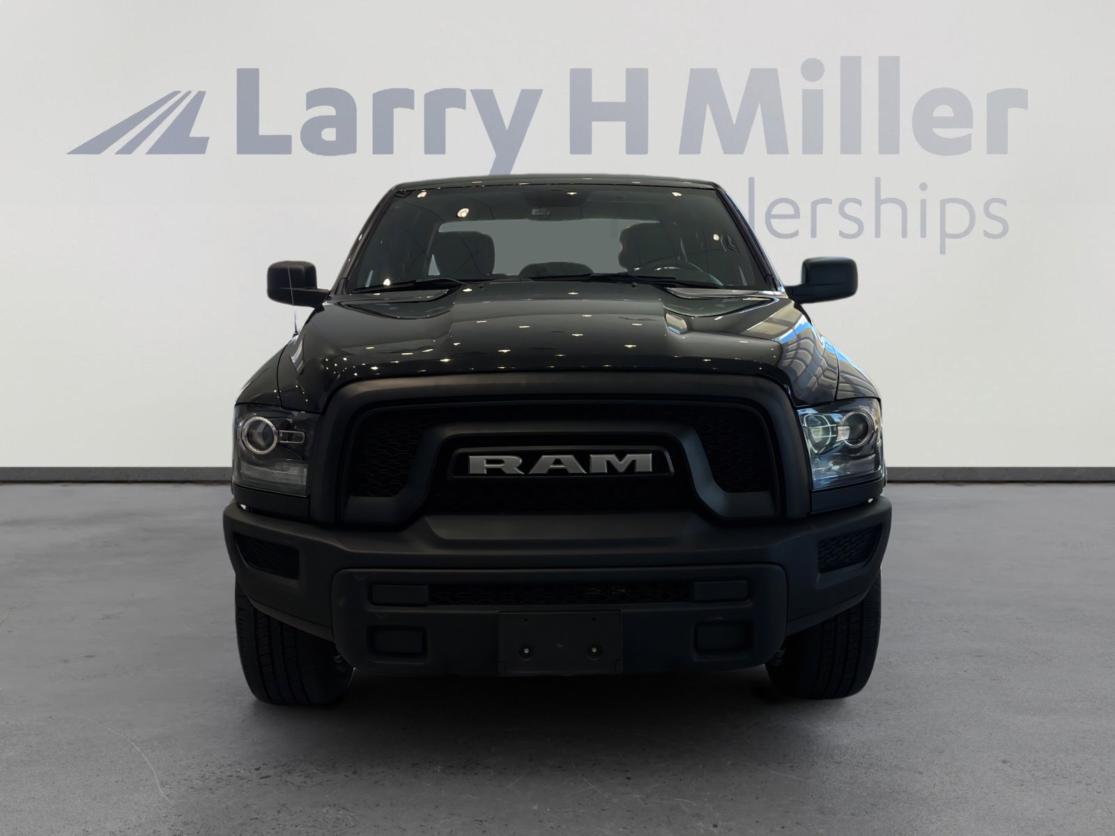 Used 2024 RAM 1500 Classic Warlock image 8
