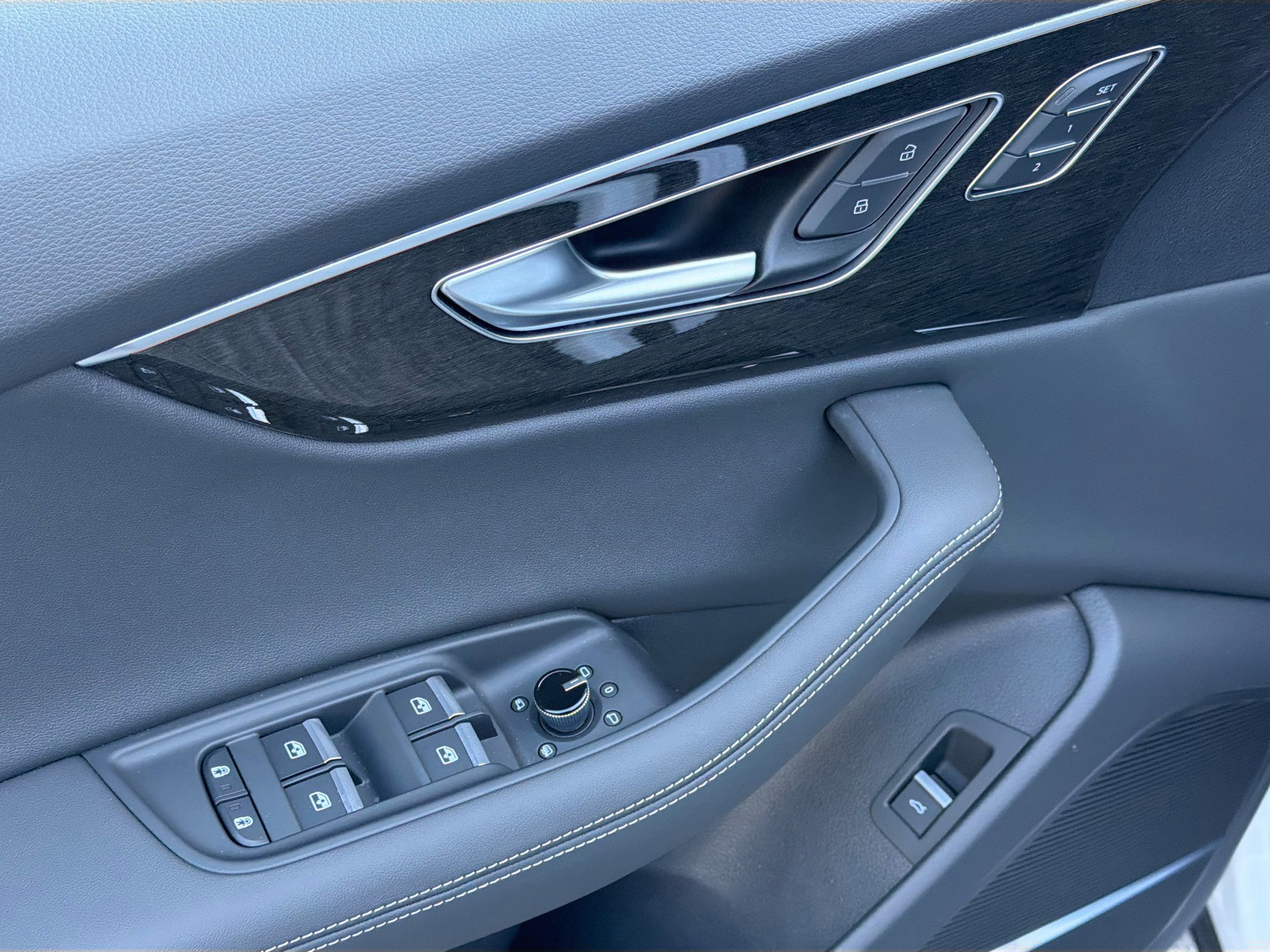 New 2026 Audi Q8 Premium Plus AWD/4WD image 23