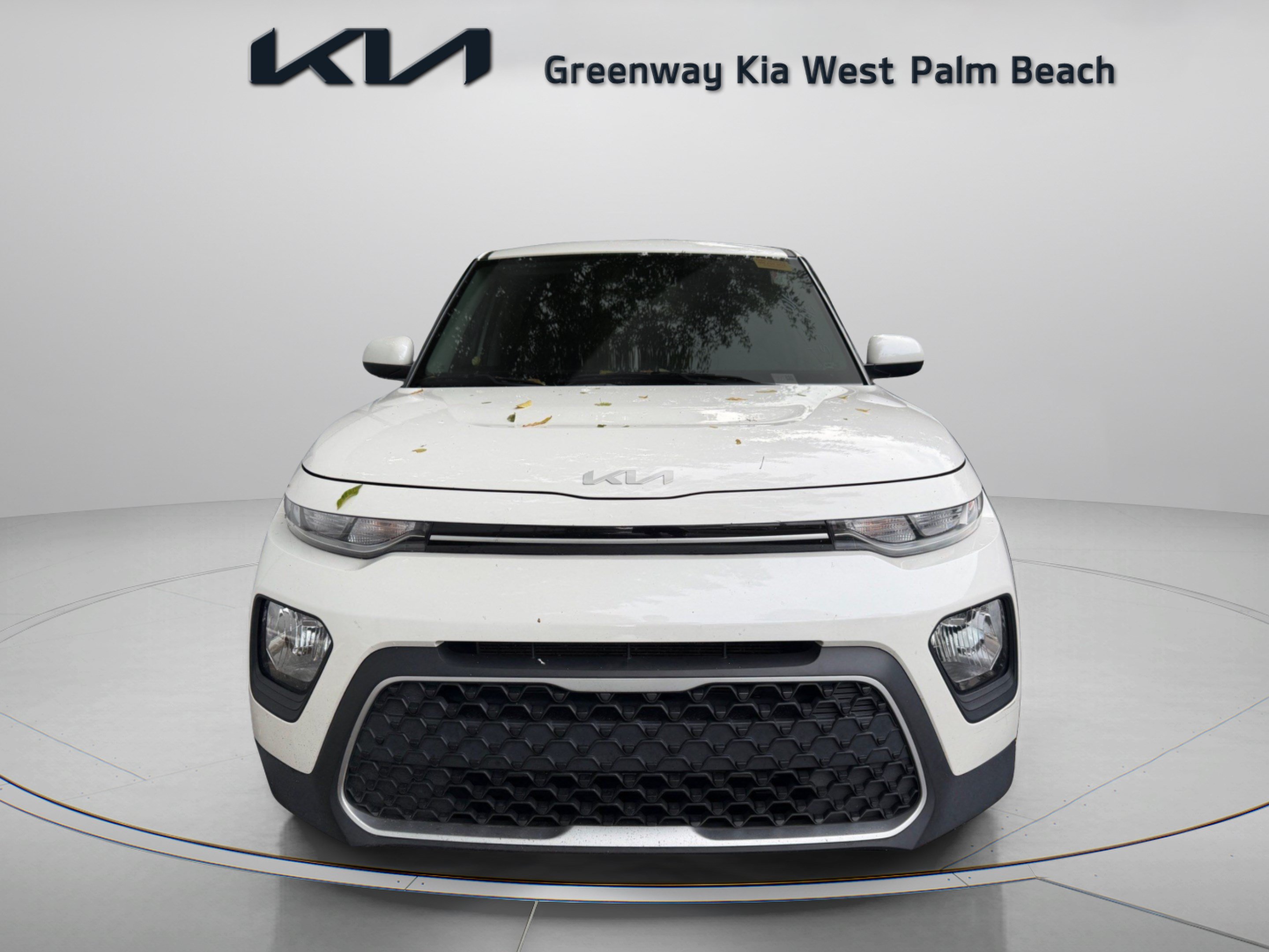 Used 2022 Kia Soul LX w/ Technology Package FWD image 2