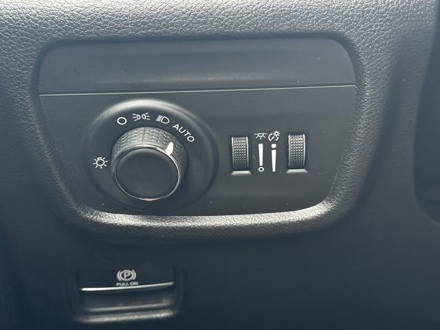 Certified 2025 Jeep Grand Cherokee L Laredo w/ Luxury Tech Group I image 27