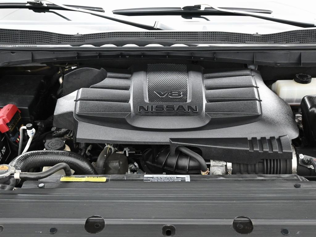 Used 2023 Nissan Titan SV image 38
