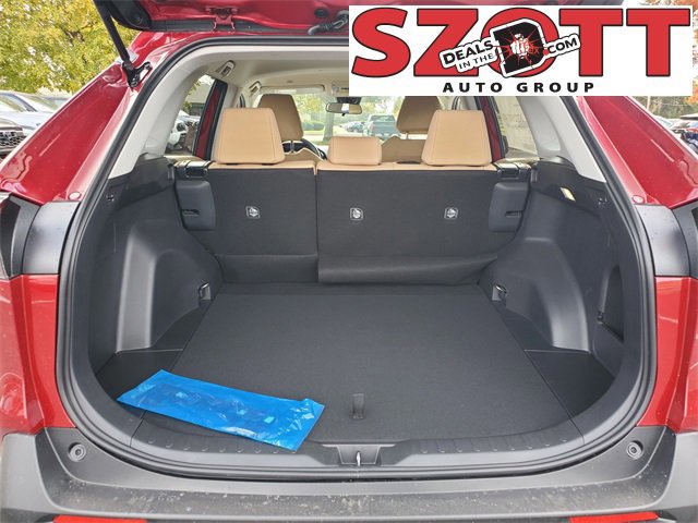 New 2025 Toyota RAV4 LE image 7