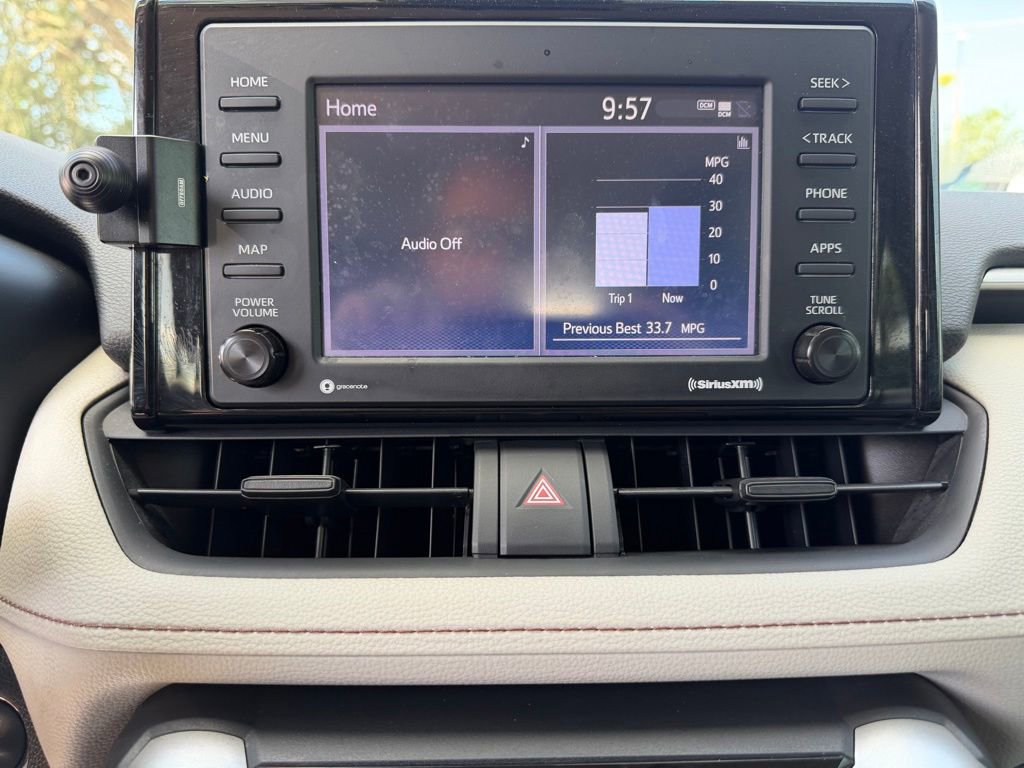 Used 2021 Toyota RAV4 XLE FWD image 22