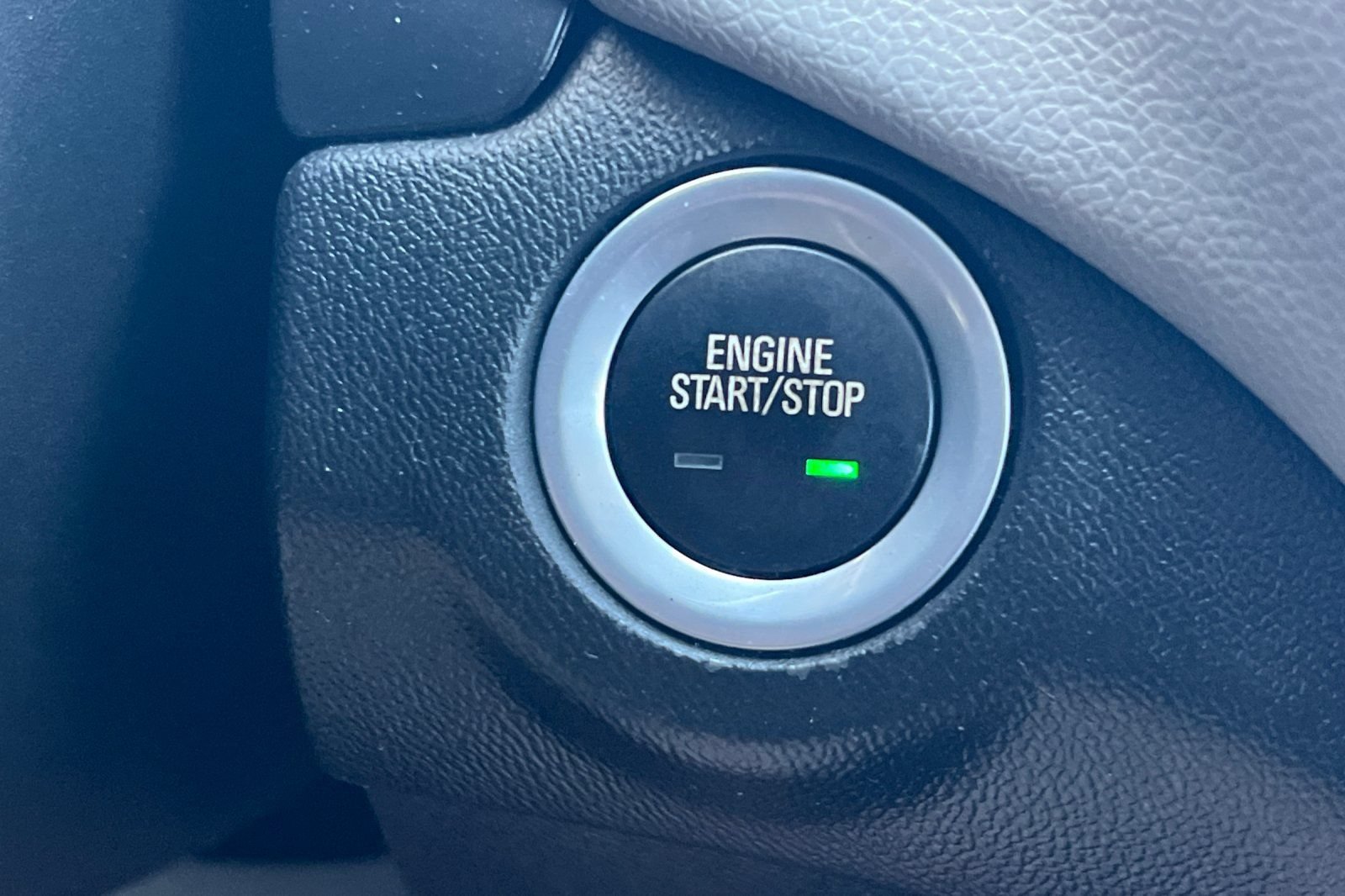 Used 2019 Chevrolet Equinox LT AWD/4WD image 19