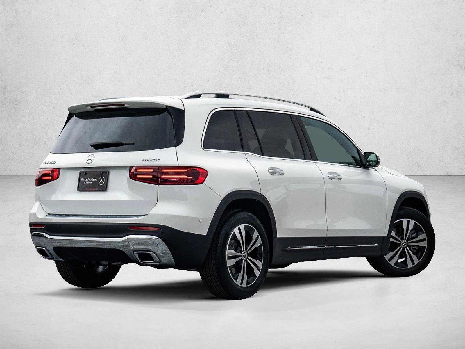 Certified 2026 Mercedes-Benz GLB 250 4MATIC image 3