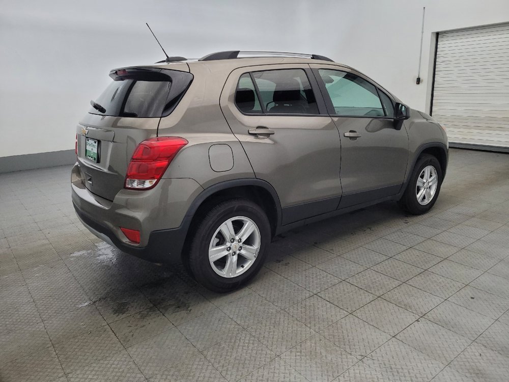 Used 2021 Chevrolet Trax LT image 10