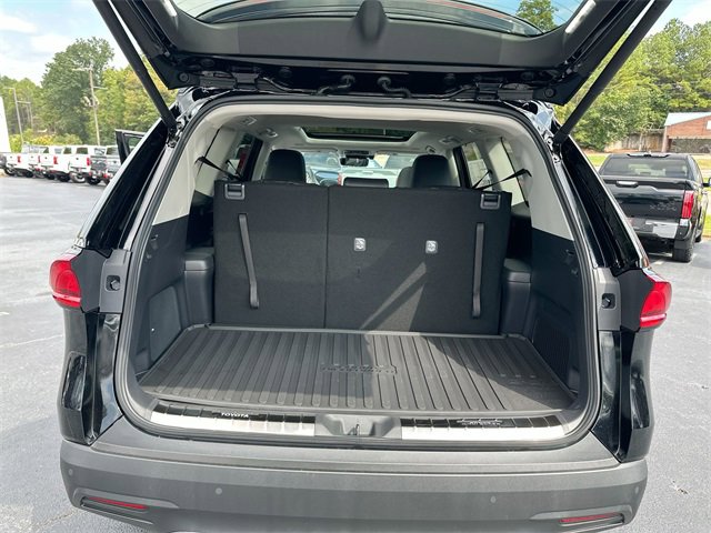 New 2026 Toyota Grand Highlander AWD image 25