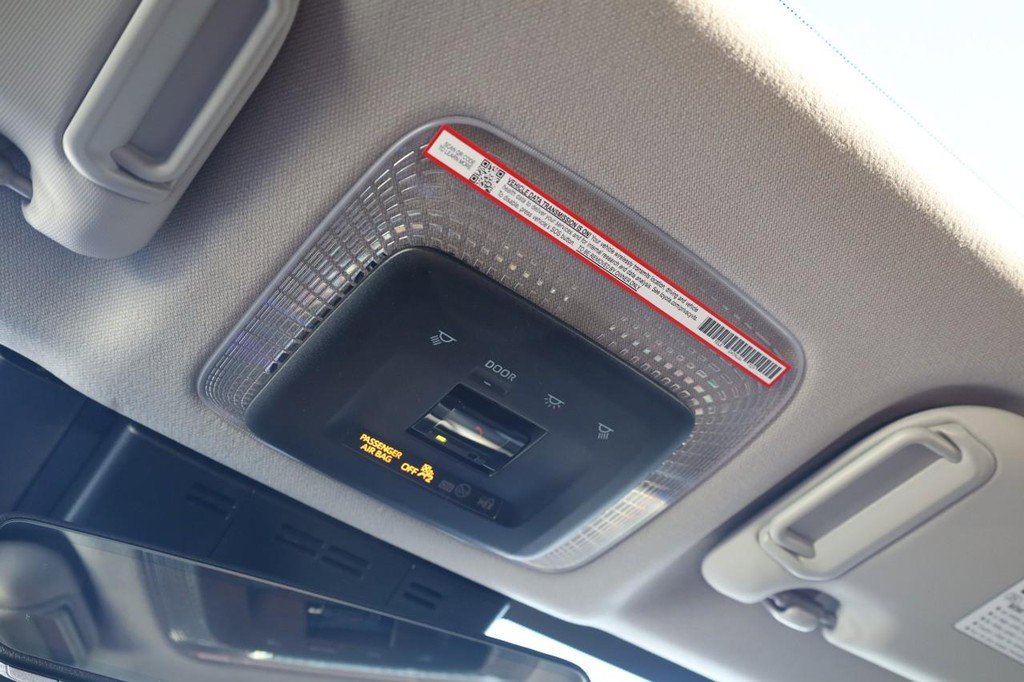 New 2026 Toyota Prius Plug-In Hybrid image 18