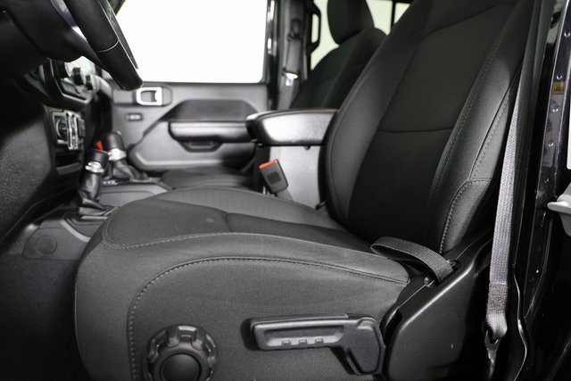 Used 2020 Jeep Gladiator Sport w/ Quick Order Package 24S image 11