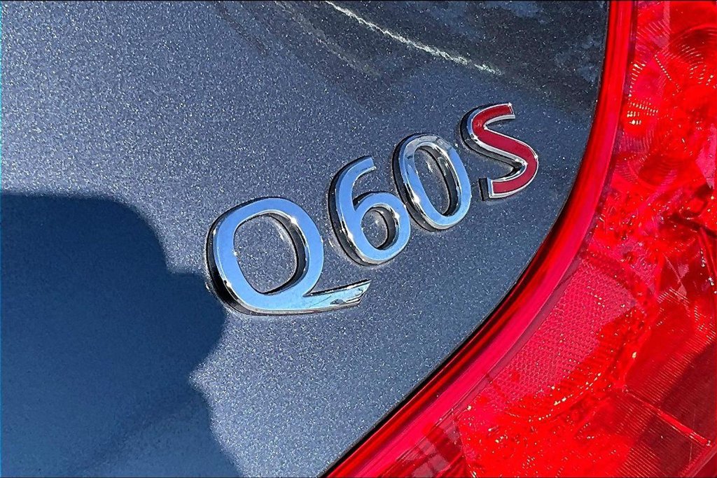 Used 2014 INFINITI Q60 Journey w/ Premium Package RWD image 40