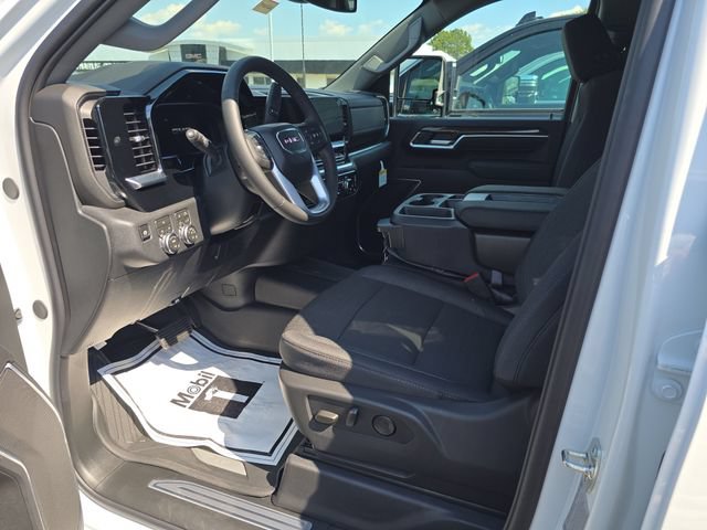 New 2026 GMC Sierra 2500 SLE w/ SLE Value Package; AWD/4WD image 14