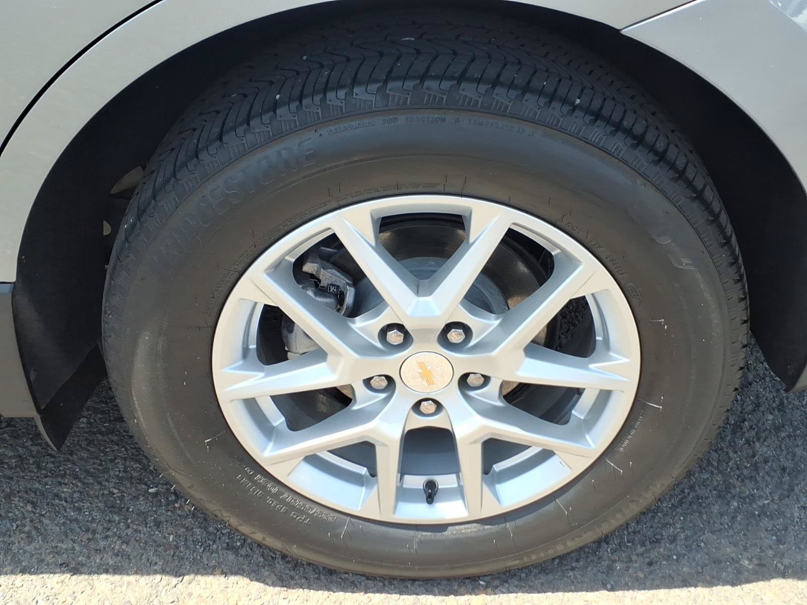 Certified 2024 Chevrolet Equinox LT AWD/4WD image 10
