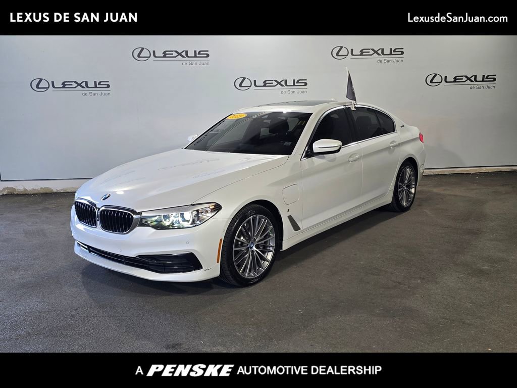 Used 2019 BMW 530e w/ Convenience Package image 1