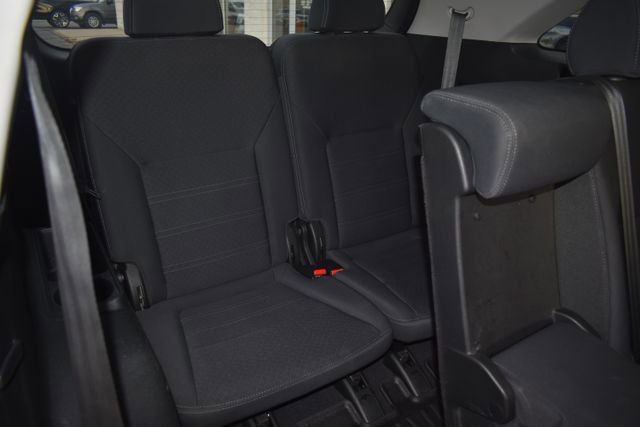 Used 2020 Kia Sorento LX image 38