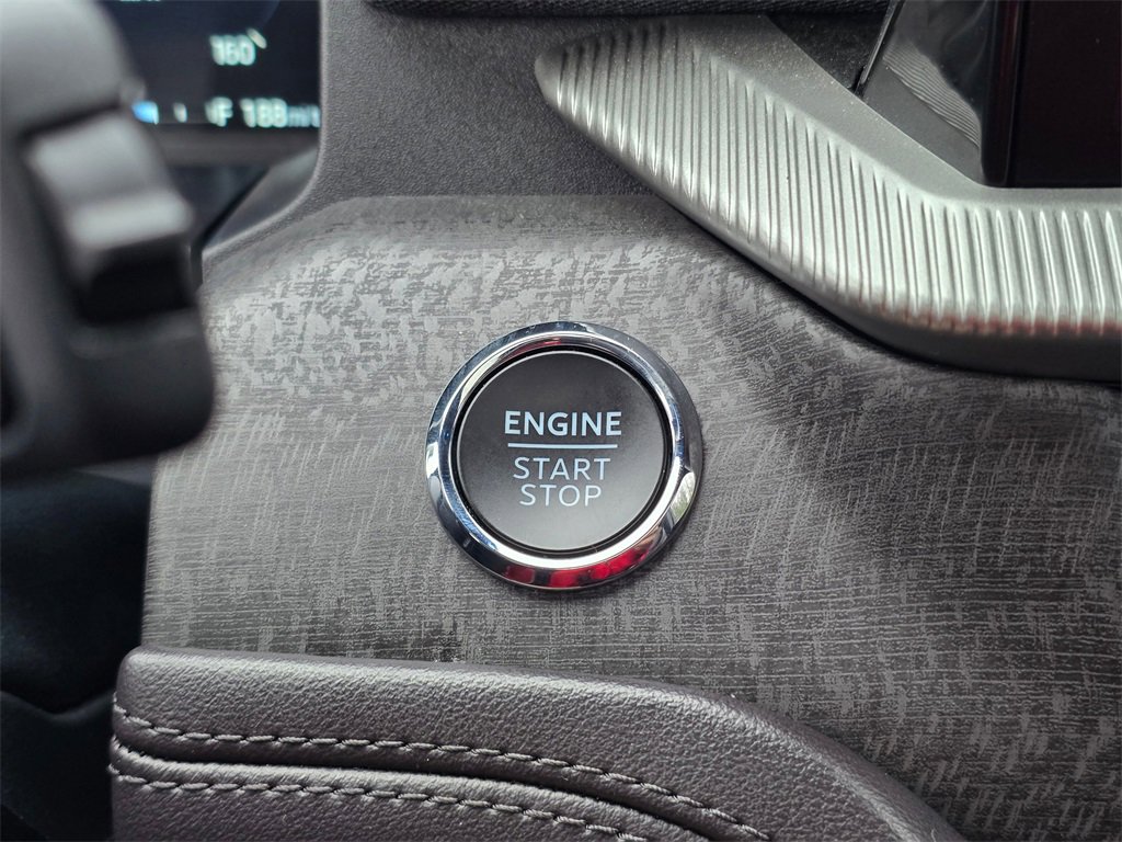 Used 2025 Ford Explorer Platinum image 35