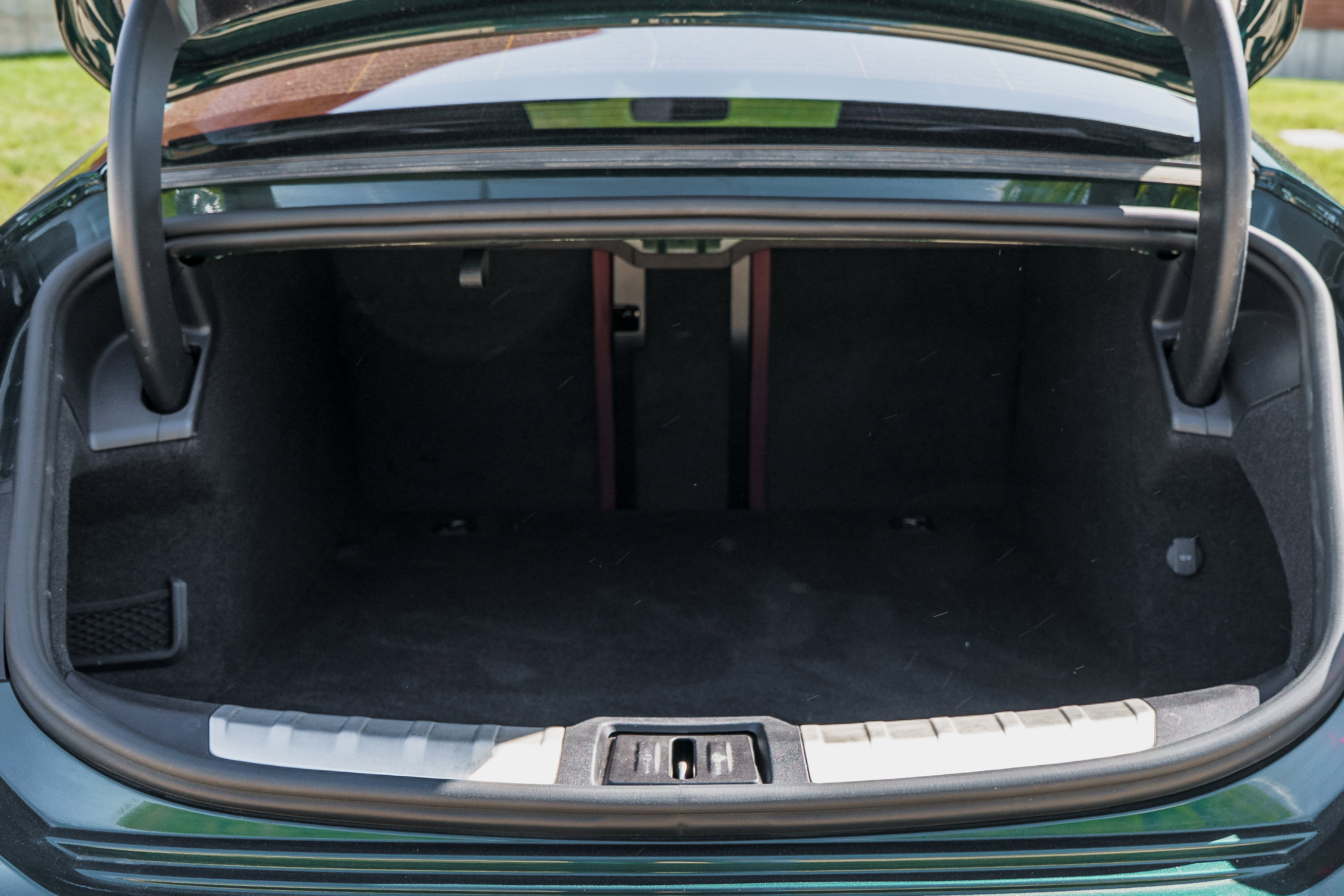 Certified 2023 Audi RS e-tron GT w/ Carbon Performance Package AWD/4WD image 27