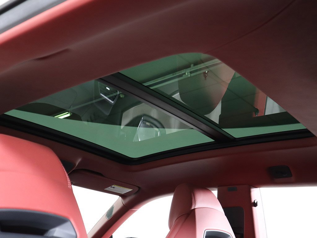 Used 2022 Lamborghini Urus image 24