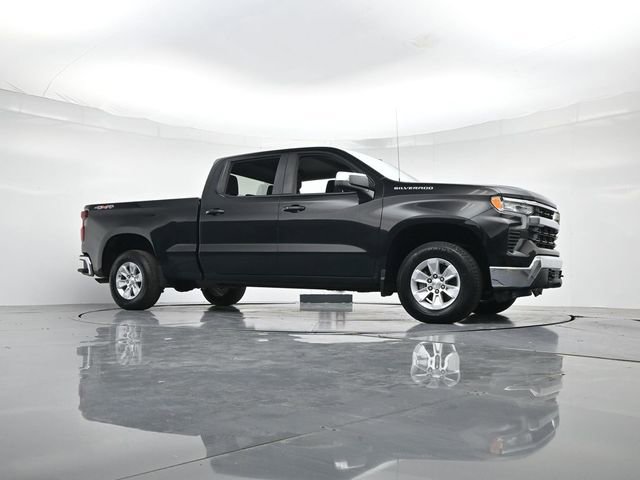 Used 2023 Chevrolet Silverado 1500 LT w/ Protection Package image 6