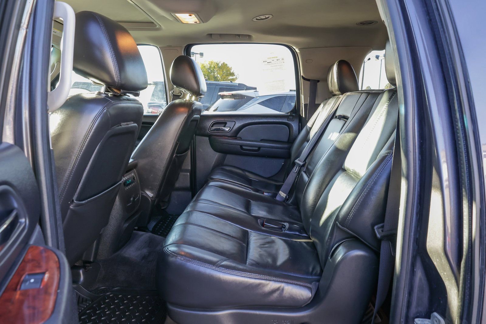 Used 2011 GMC Yukon XL SLT AWD/4WD image 20