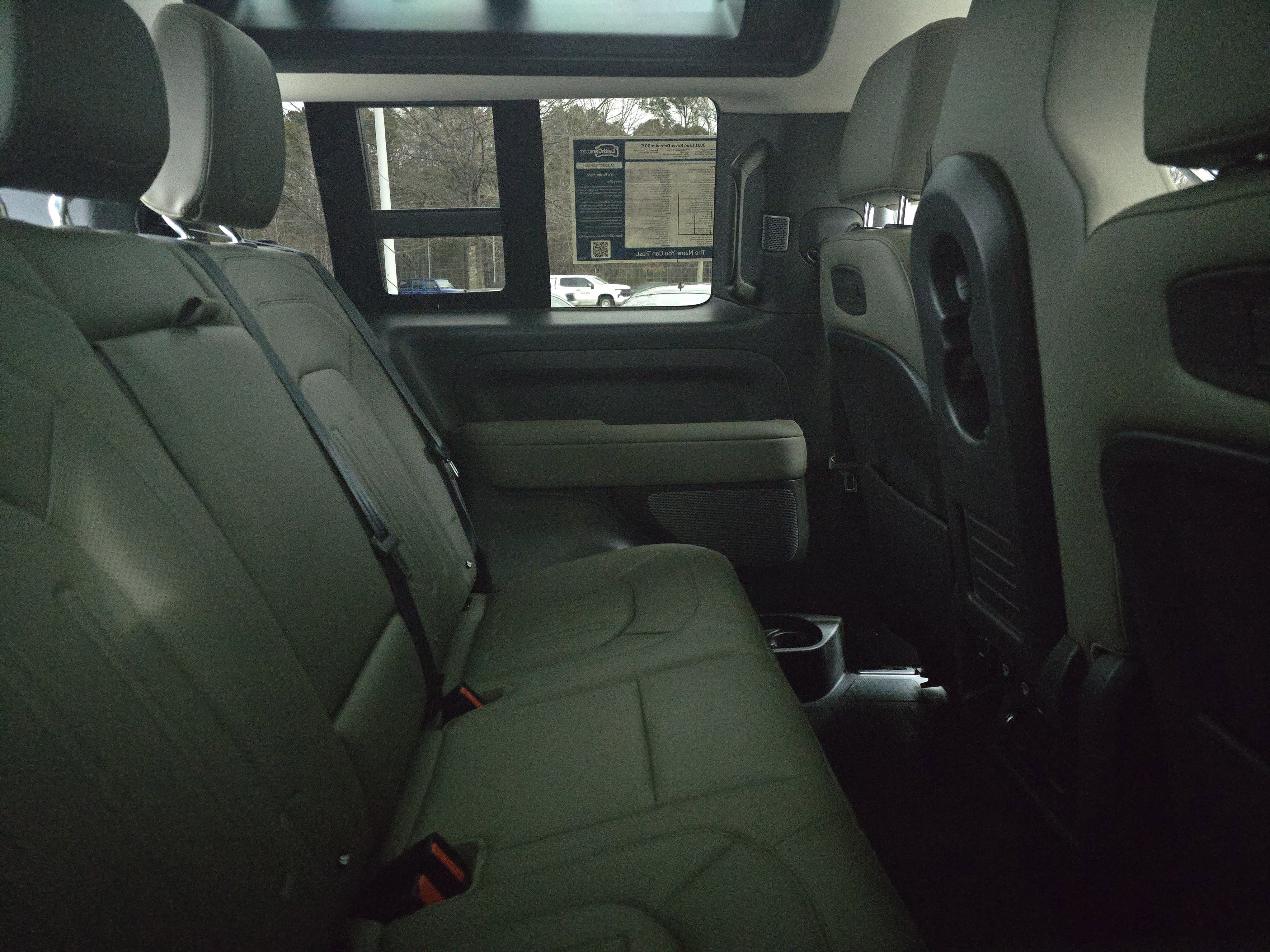 Used 2021 Land Rover Defender 90 S image 11