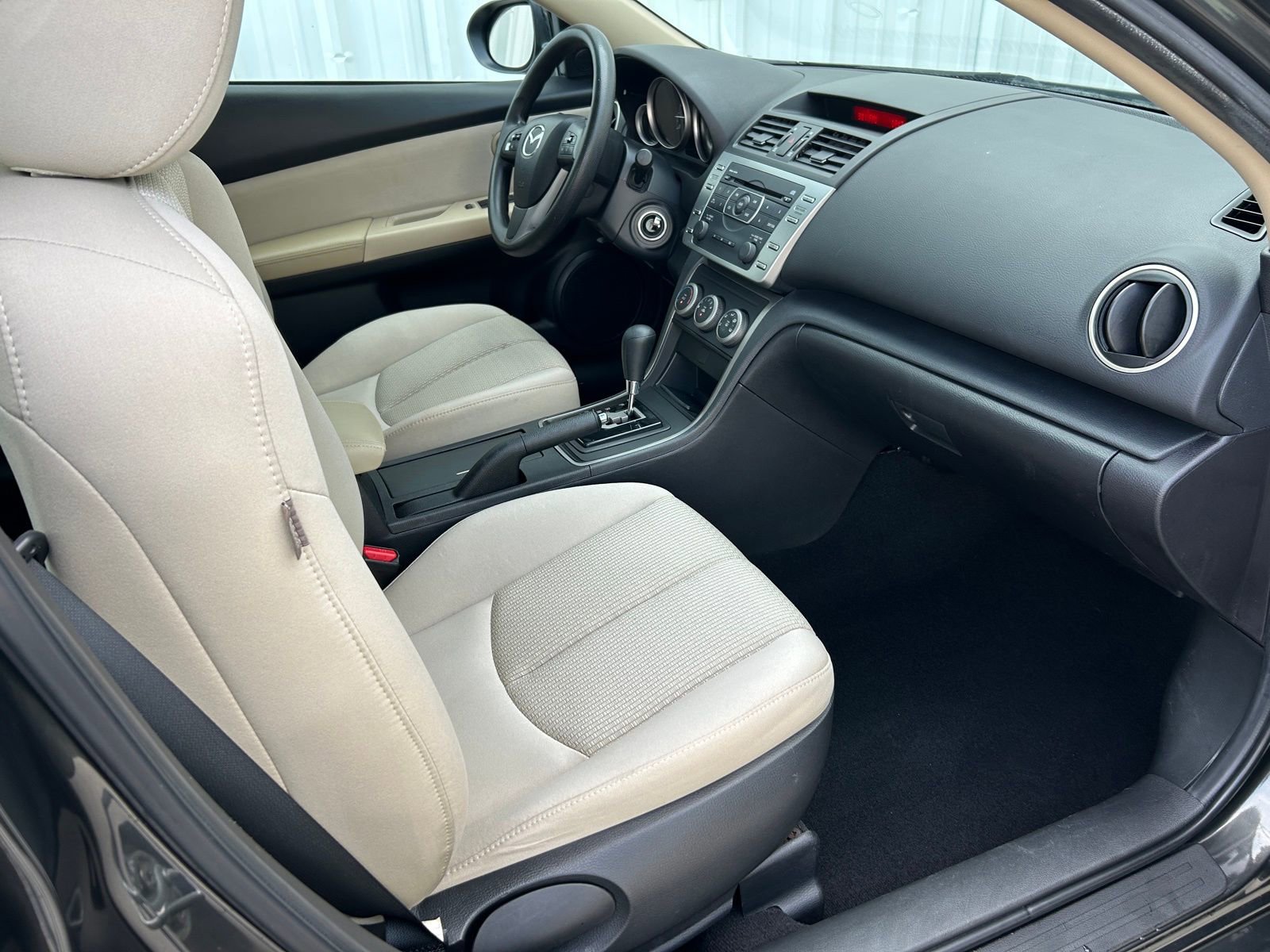 Used 2013 MAZDA MAZDA6 i Sport image 32