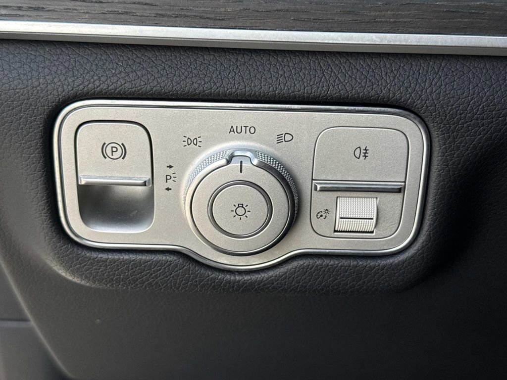 Used 2022 Mercedes-Benz GLE 350 4MATIC image 43