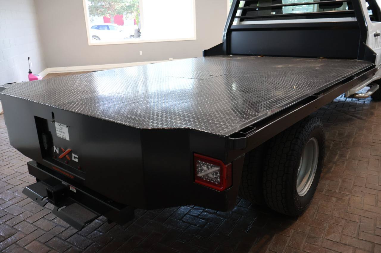 Used 2021 GMC Sierra 3500 4x4 Regular Cab w/ Convenience Package image 8