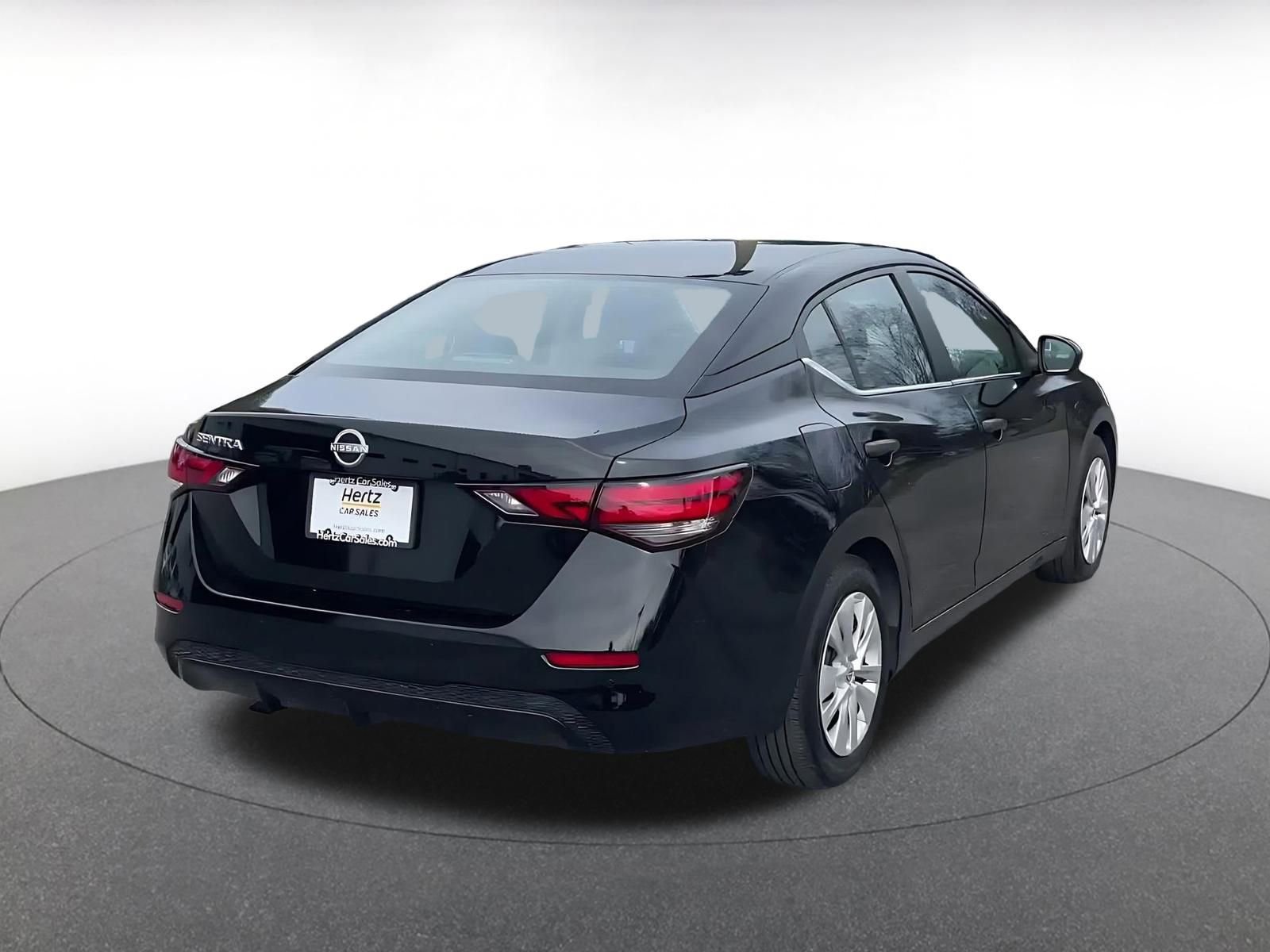 Used 2025 Nissan Sentra S image 12