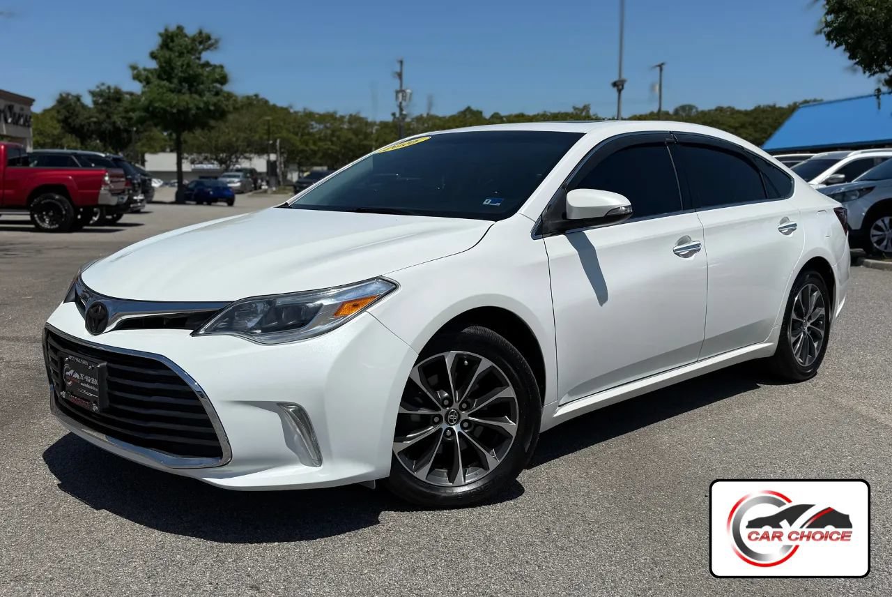 Used 2016 Toyota Avalon XLE Premium FWD image 1