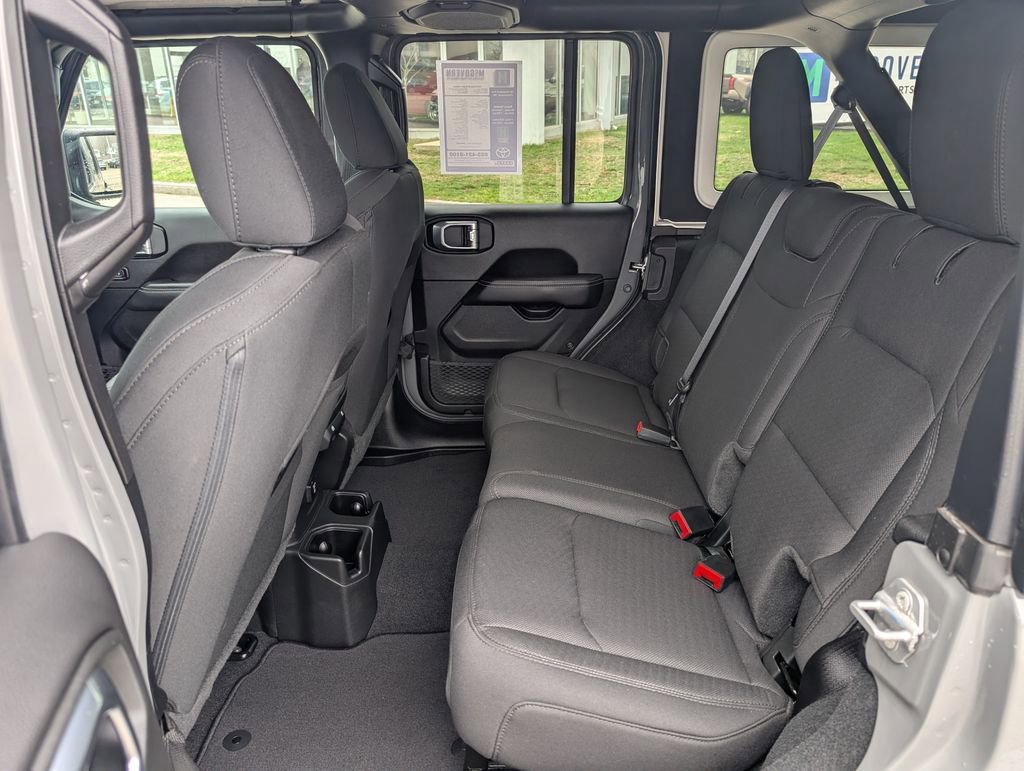 Used 2023 Jeep Wrangler Sahara w/ LED Lighting Group image 20