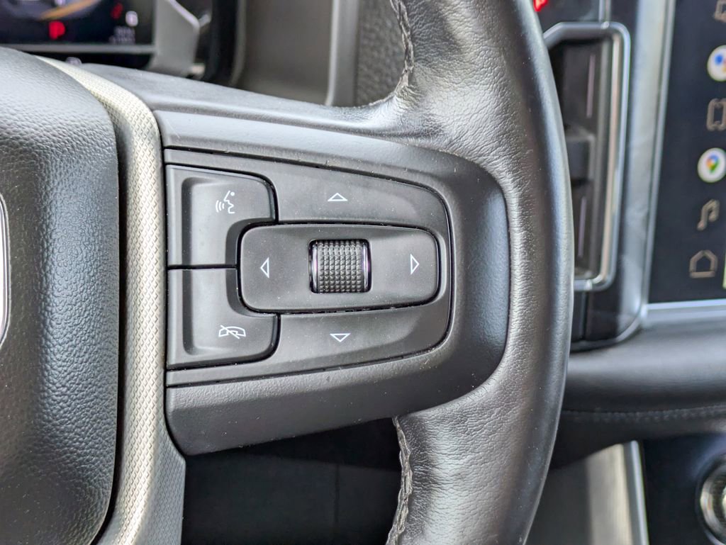 Used 2022 GMC Yukon Denali w/ Advanced Technology Package image 29