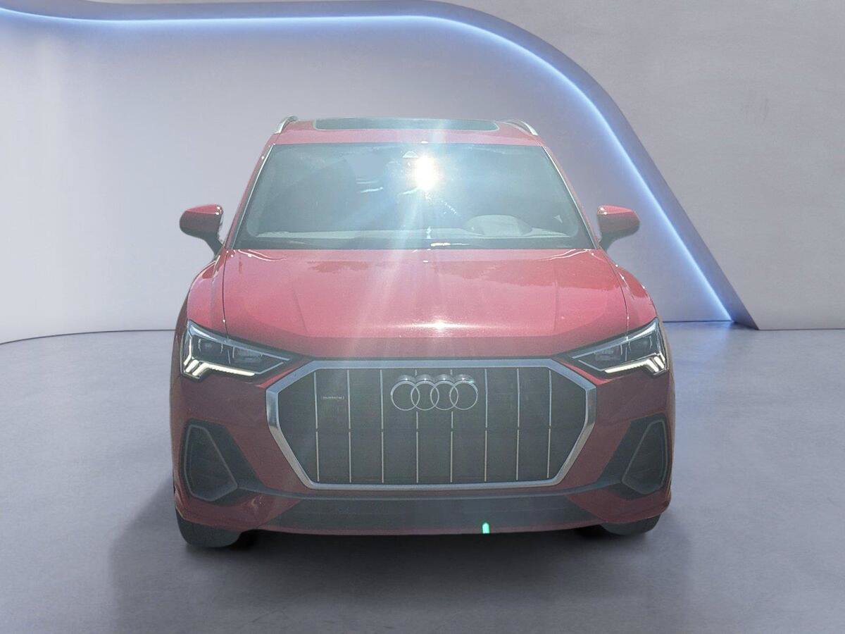 Used 2024 Audi Q3 2.0T Premium AWD/4WD image 8