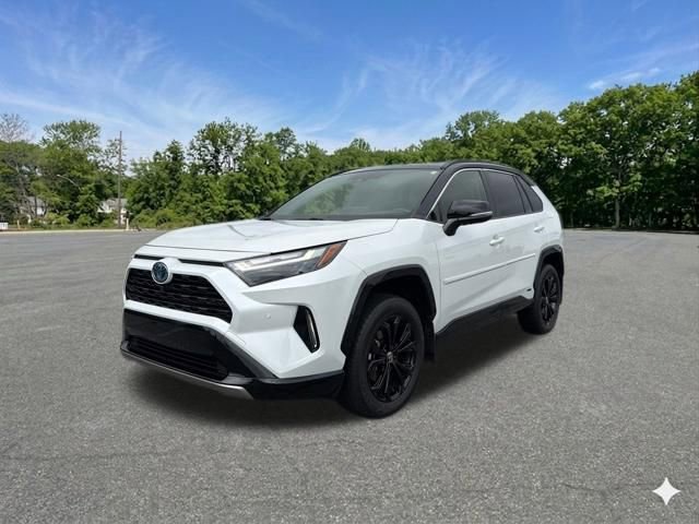 Used 2024 Toyota RAV4 XSE w/ Advanced Technology Package AWD/4WD image 4