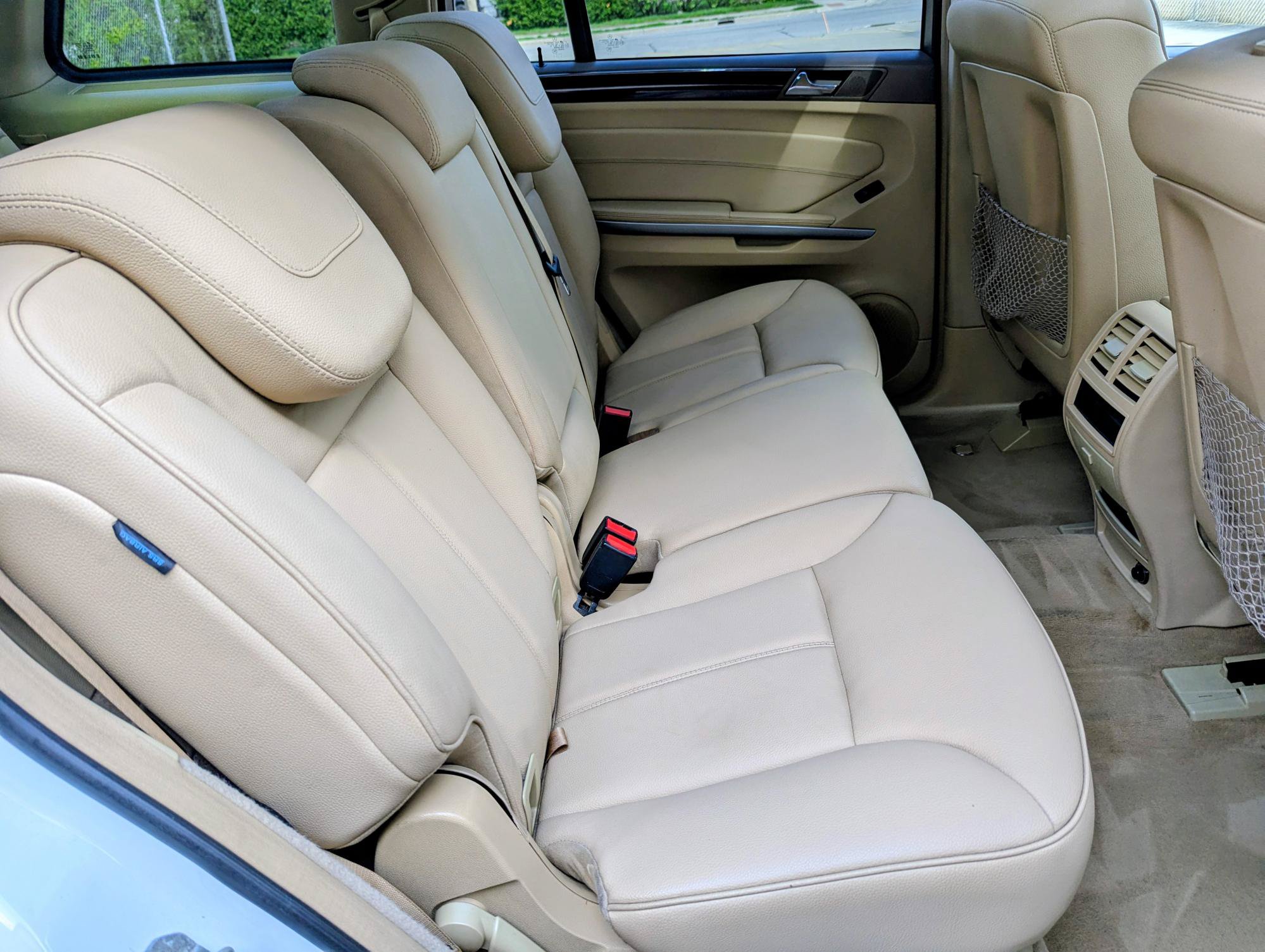 Used 2011 Mercedes-Benz GL 450 4MATIC image 12
