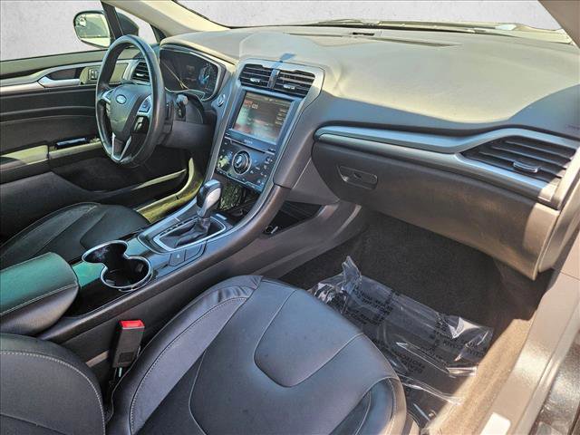 Used 2014 Ford Fusion Titanium FWD image 18