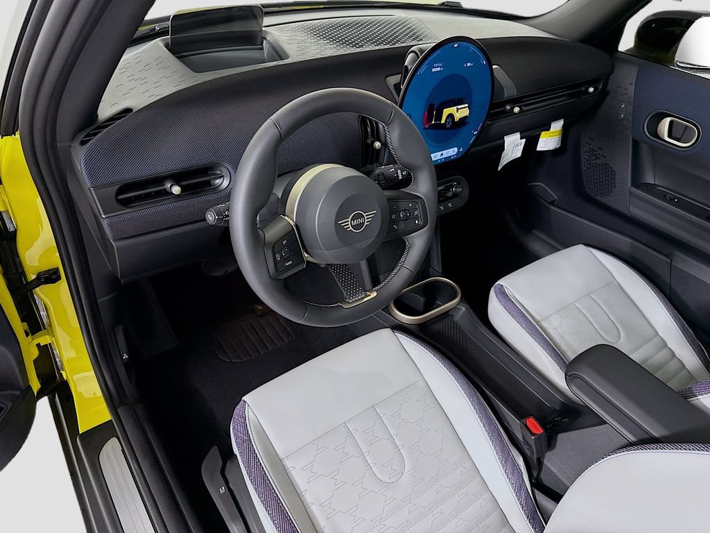 New 2026 MINI Cooper 2-Door Hardtop FWD image 9