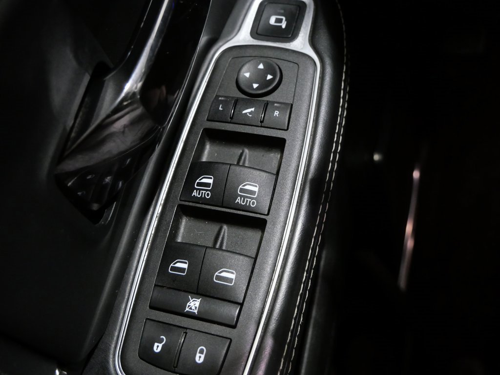 Used 2022 RAM 2500 Limited w/ Night Edition image 13