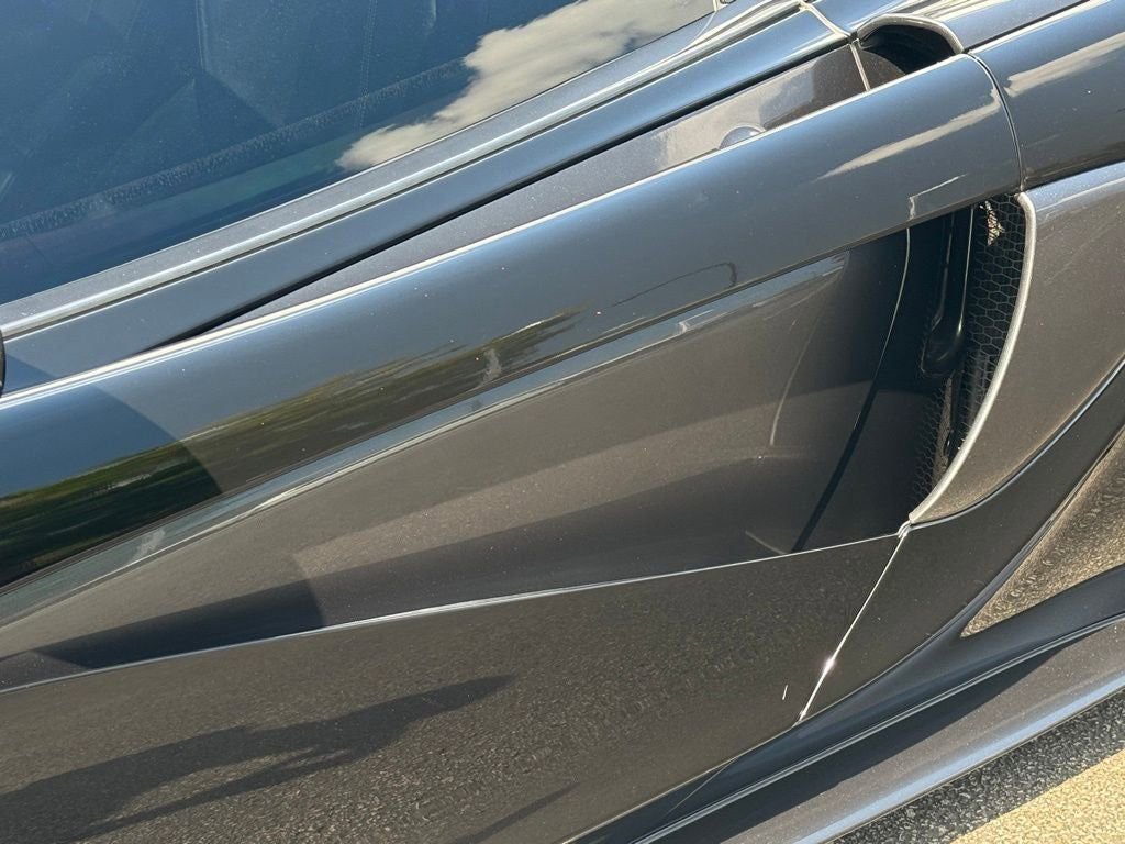Used 2019 McLaren 570S Spider image 20
