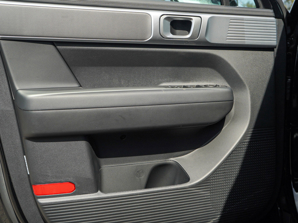 New 2026 Hyundai Santa Fe SE AWD/4WD image 18