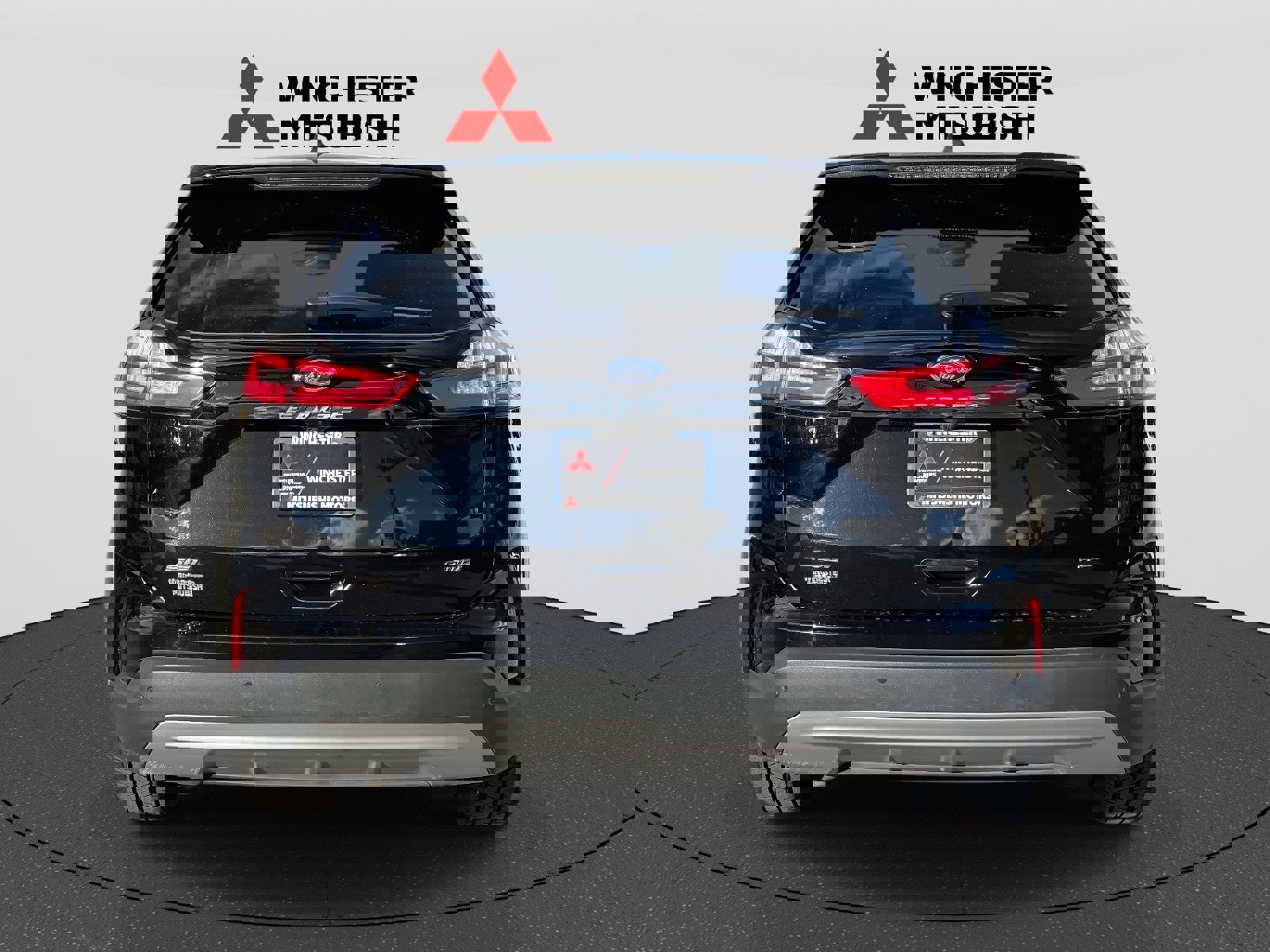 Used 2024 Ford Edge SEL image 3