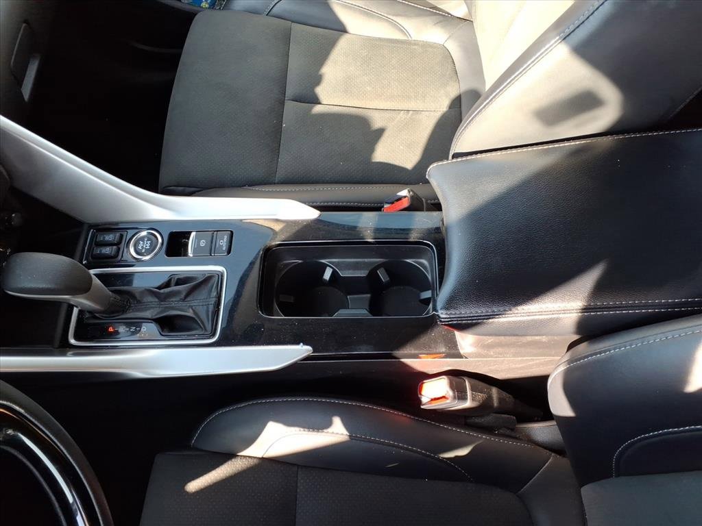 Used 2024 Mitsubishi Eclipse Cross SE image 14