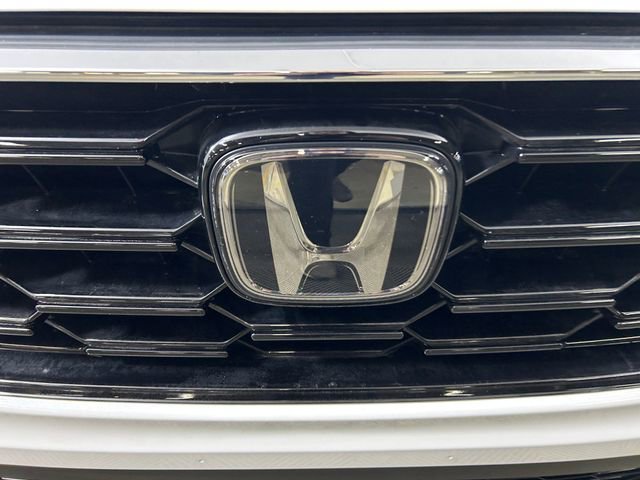 Used 2025 Honda CR-V EX image 10