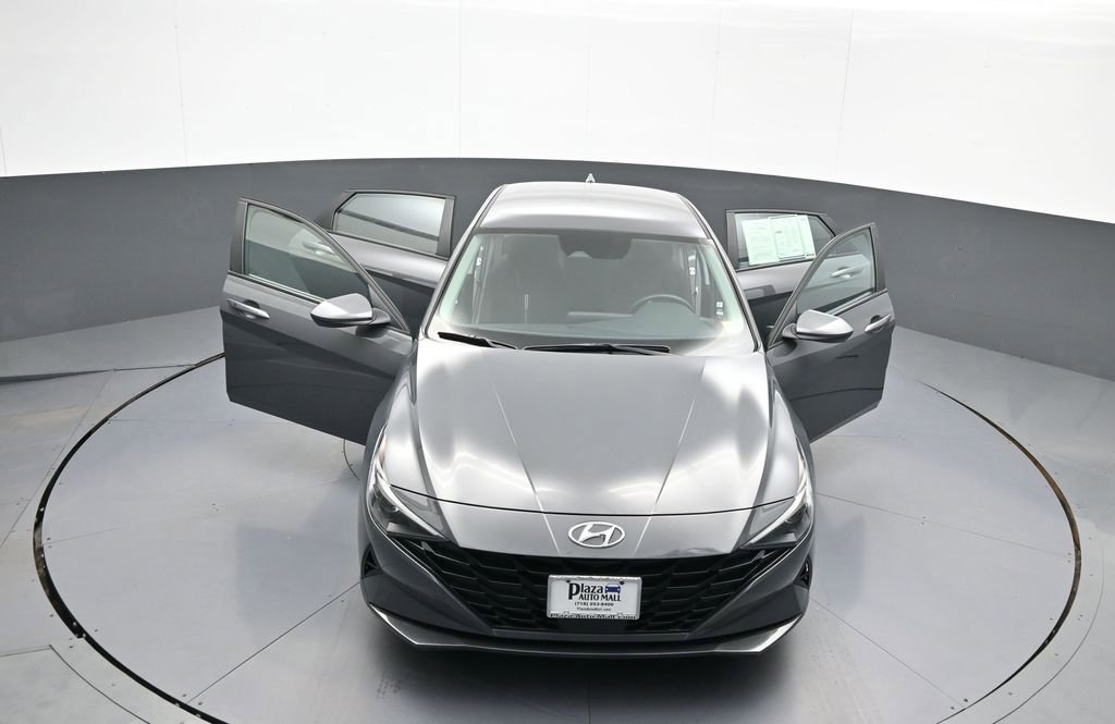 Certified 2023 Hyundai Elantra SEL w/ Convenience Package image 45