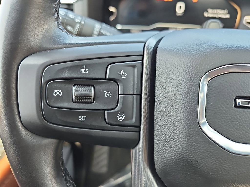 Used 2023 GMC Yukon XL Denali Ultimate image 22