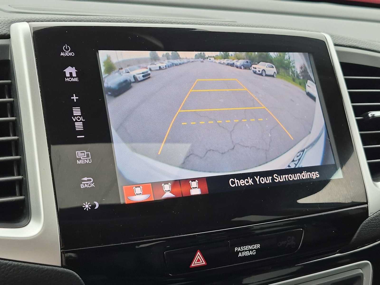 Used 2017 Honda Pilot Touring image 32