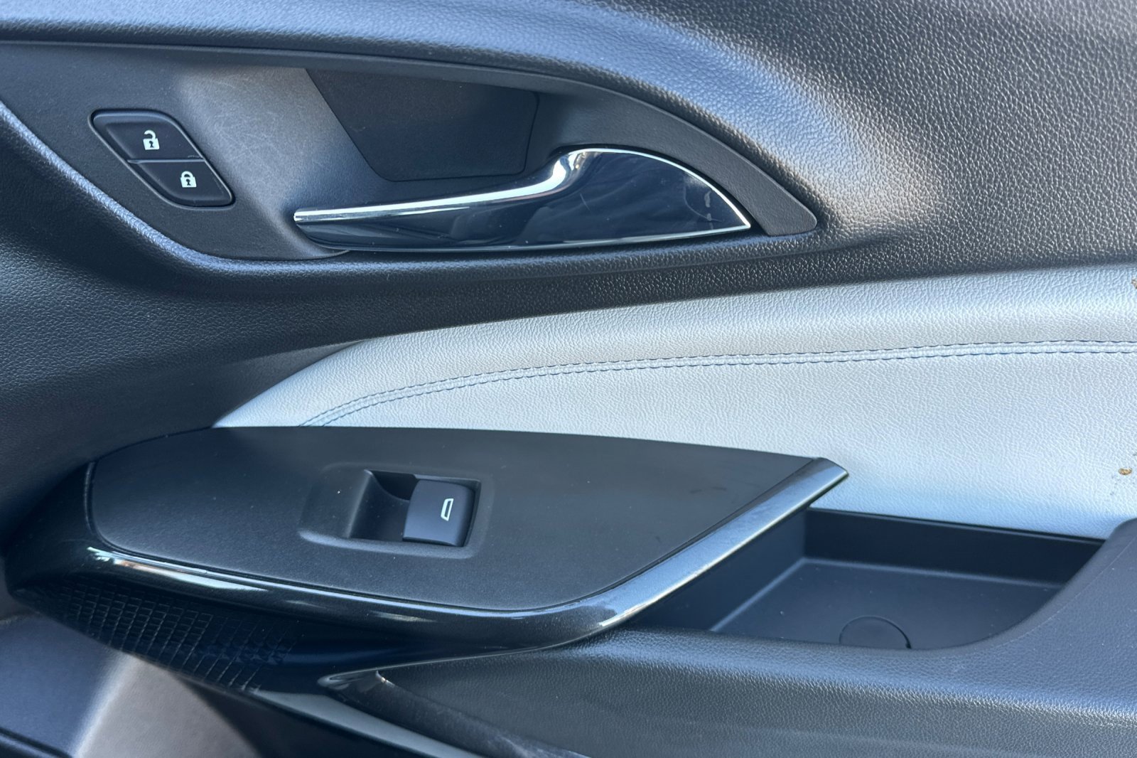 Used 2024 Chevrolet Trax LT image 22