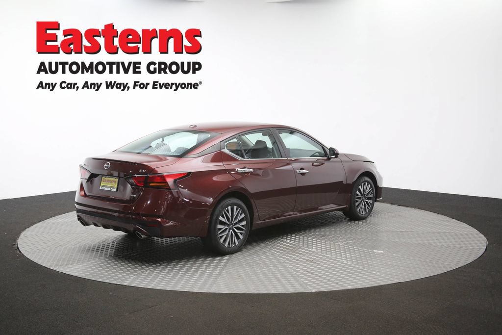Used 2024 Nissan Altima 2.5 SV w/ SV Premium Package AWD/4WD image 42