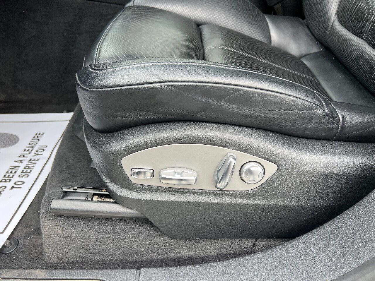 Used 2014 Porsche Cayenne S image 27