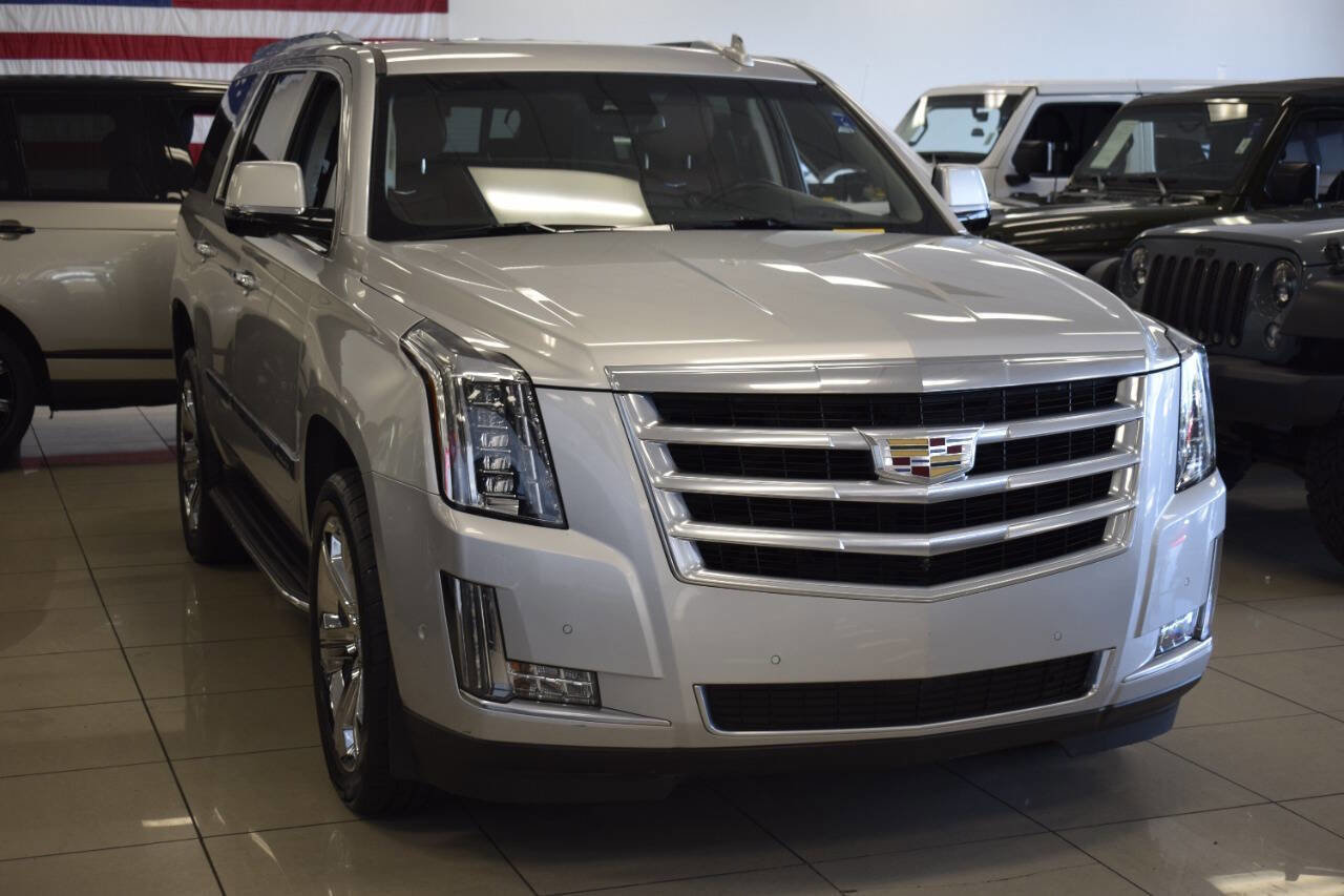 Used 2017 Cadillac Escalade Luxury